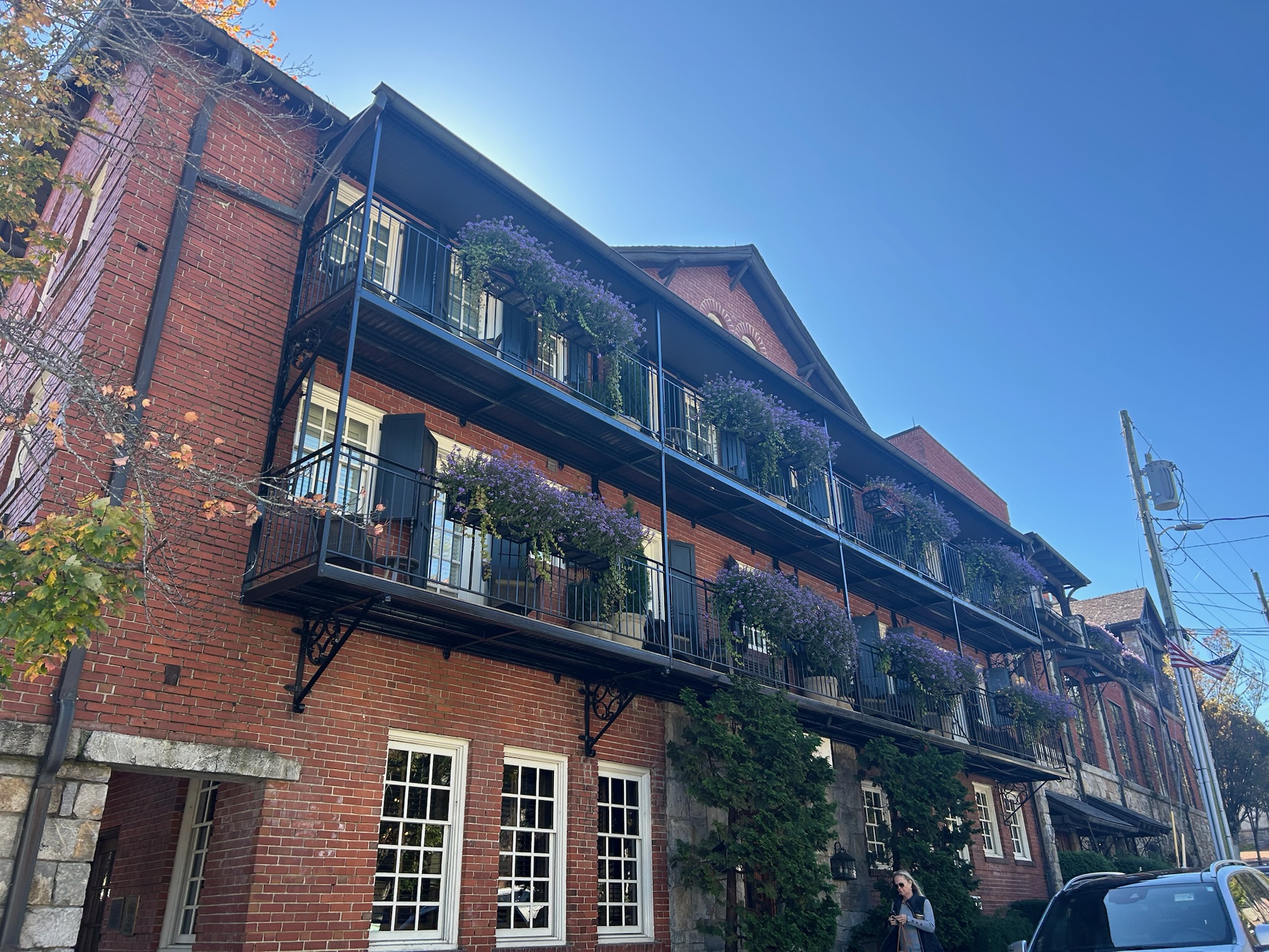 Structural steel framework and commercial construction project completed by Franklin Machine Co. in Western North Carolina